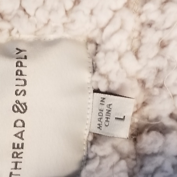Thread & Supply Arctic Fleece Sherpa Winter Vest - Picture 14 of 15